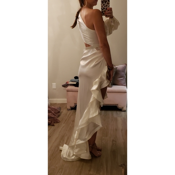 SOLD Monica One-Sleeve Asymmetric Ruffle Gown - Picture 10 of 16